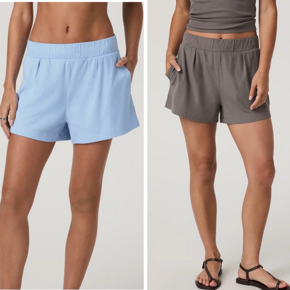 2 pair VUORI Pose Shorts in Chia and Surf 3" Inseam Women's Size Medium